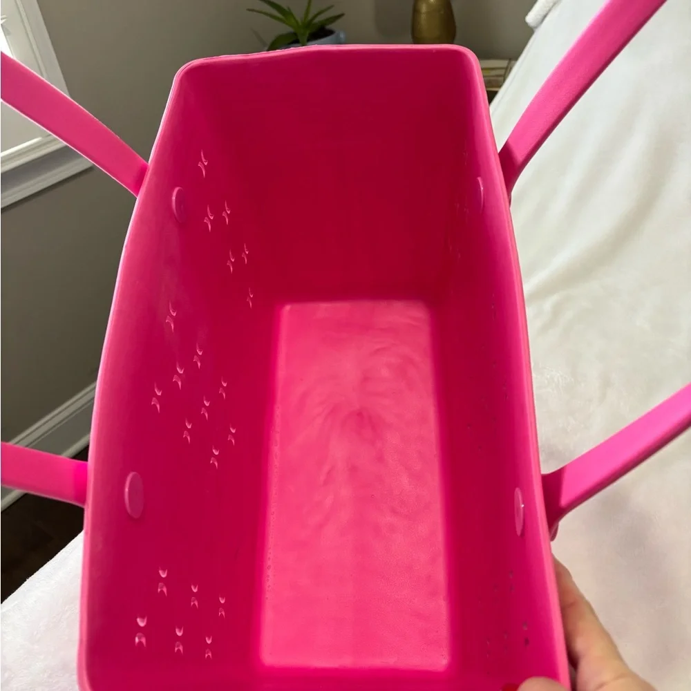 Hurley Vibrant Pink Women's Tote - Picture 7 of 10